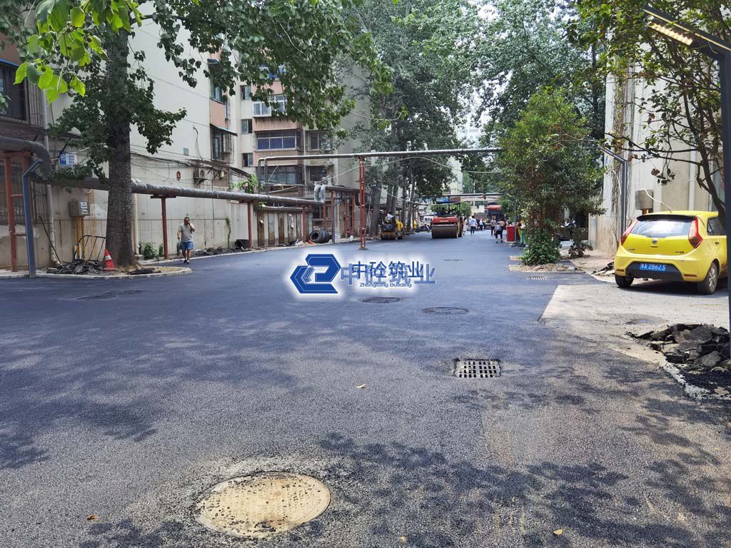西安路面铺沥青多少钱一平方?哪家路面铺沥青公司比较好(图2) 配图